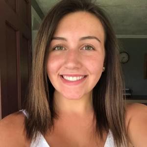 Meet your Posher, Daphne